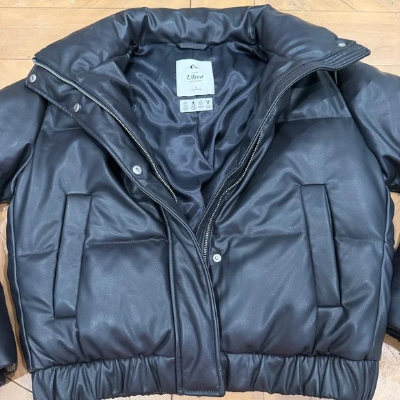 Abercrombie & Fitch A&F Ultra Collection Vegan Leather Black Puffer Jacket S - Picture 5 of 8